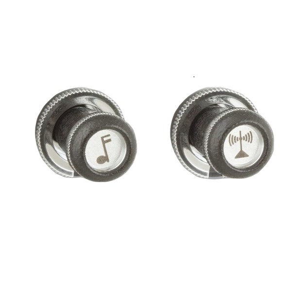 Classic Radio Knobs for an International Scout
