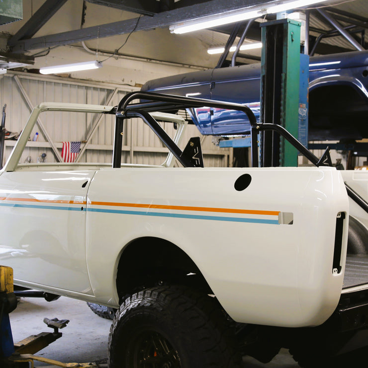 International Scout II - 5 Point Rallye Cage