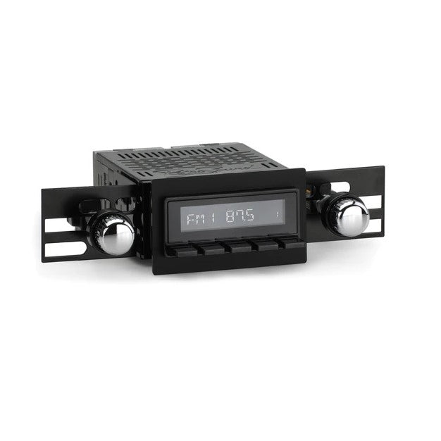 Bluetooth Radio for an International Scout 800 by RetroSound